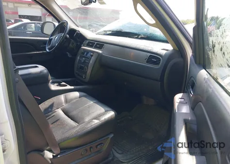 2011 Chevrolet Avalanche Lt из США, поврежденный, VIN 3GNTKFE32BG195604